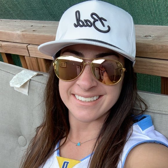 Meet your Posher, Jodie - Picture 1 of 1